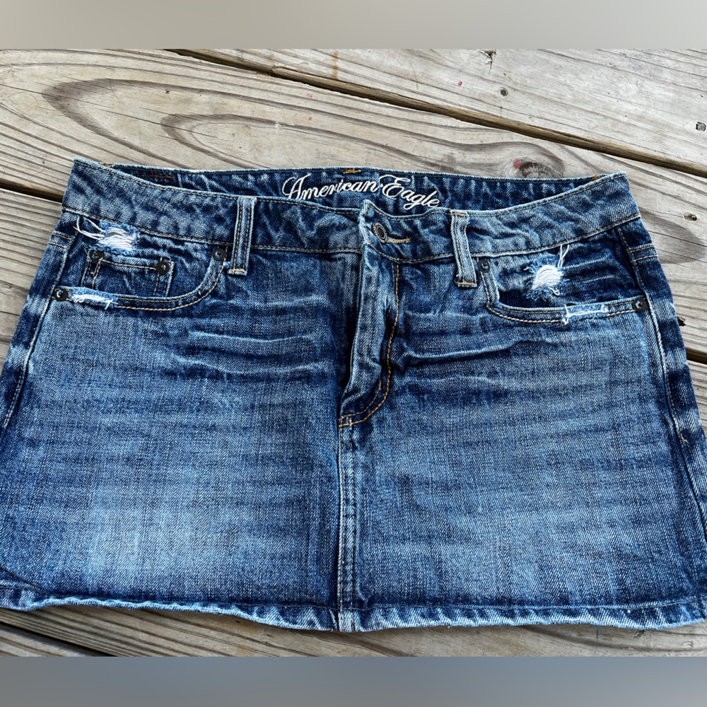 Y2K American Eagle Denim Skirt | Distressed Size 8 | Low Rise Mini Skirt